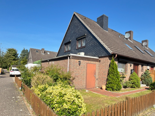 Reihenendhaus mit Garage und tollem Grundstück