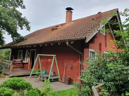 Wittingen OT Knesebeck - nachhaltig wohnen im massiven Blockbohlen Holzhaus / schönes Feriengebiet "Am Jönsbeck" - Daue…