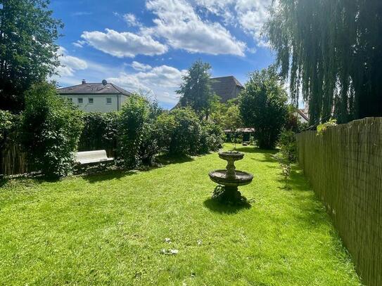 Geschäftshaus mit Bonus: Ausbaufläche im Gartenbereich & Dach