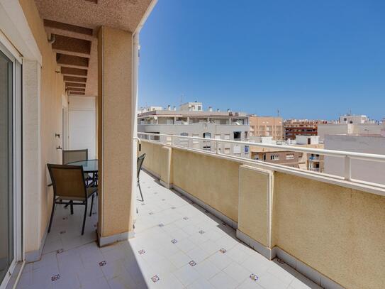 Penthouse in Torrevieja with 2