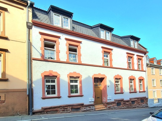 Mehrfamiliehaus mit 4 Wohneinheiten - attraktive Rendite - optional mit Bauplatz!