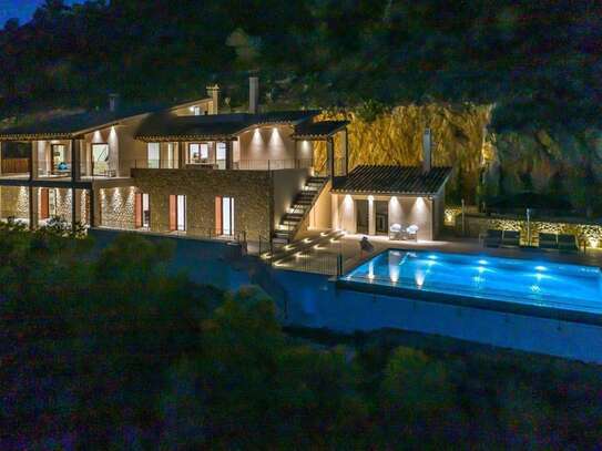 Impresionante Finca Chalet Nuevo en Buñola