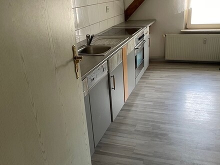 Helle Dreiraumwohnung im Dachgeschoss