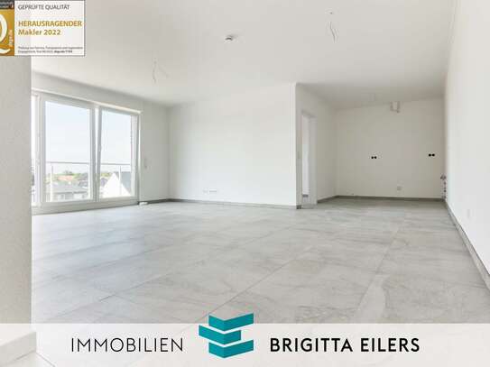 Neubau-Erstbezug: 3-Zimmer-Obergeschosswohnung mit Aufzug, Nobilia-Einbauküche u. 20m² Dachterrasse!