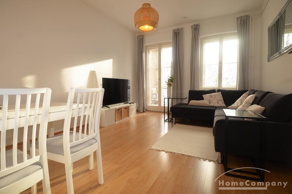 Helle und freundliche 2-Zimmer-Wohnung in Zehlendorf, möbliert - Foto 1