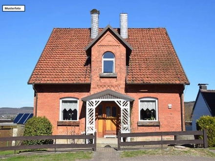 Einfamilienhaus in 47058 Duisburg, In der Ruhrau