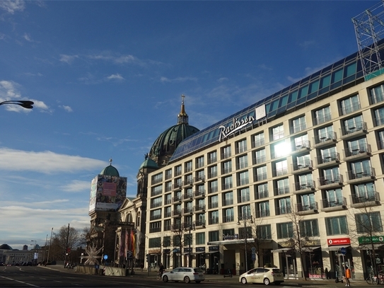 Einzelhandelsfläche gegenüber dem Berliner Dom zu mieten