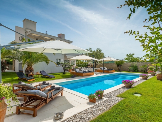 Luxusvilla mit Pool und Wellness in der Nähe von Rovinj