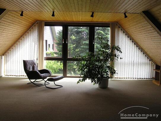 1 Zi. Atelier. Whg. möbliert, sehr hell in ruhiger Lage in Uni- u. Parknähe.