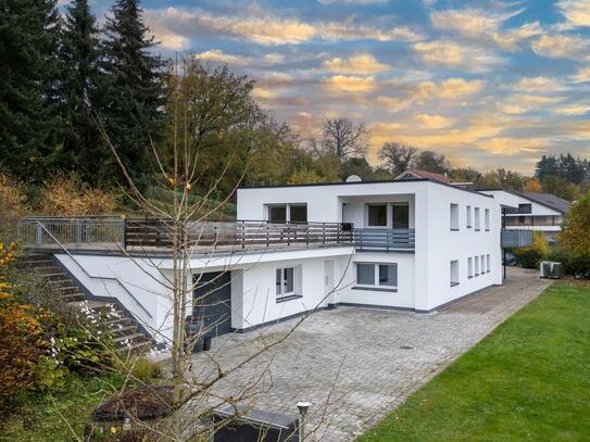 Sanierte Villa mit Weitblick - inclusive separatem Bauplatz