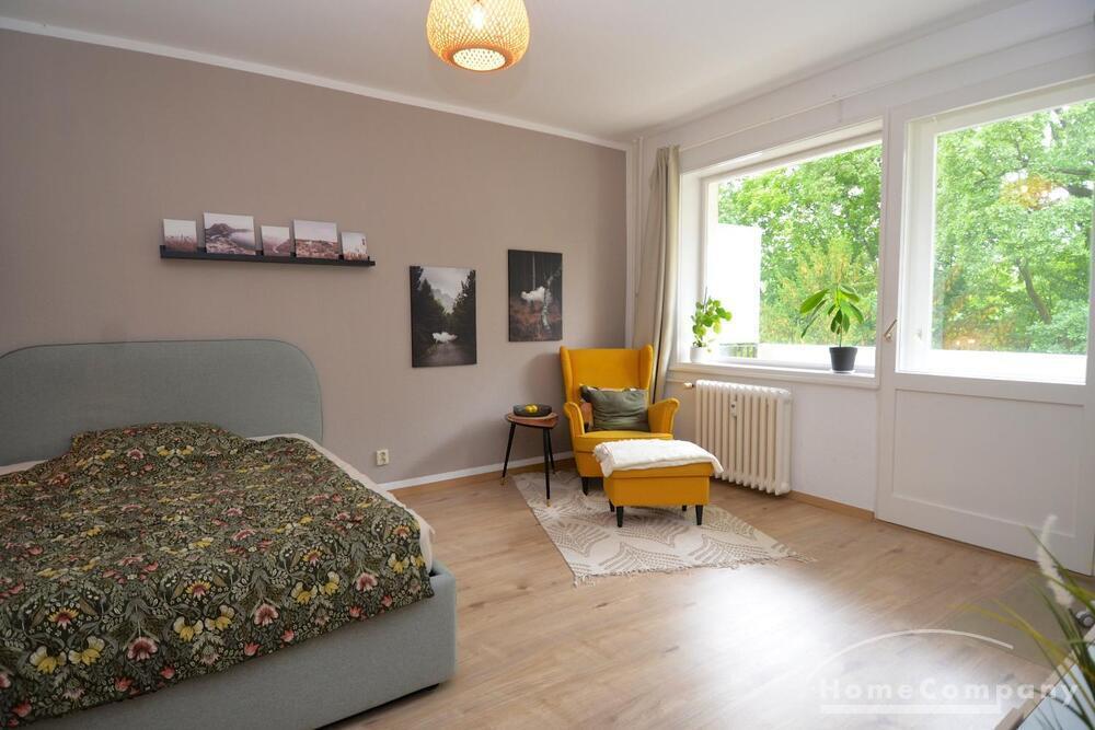 Möblierte 1 Zi Whng Berlin-Moabit, großer Balkon - Photo 1