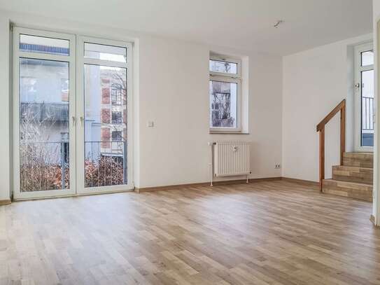 Großzügige 2-Zimmerwohnung mit eigener Terrasse, provisionsfrei inklusive TG Stellplatz