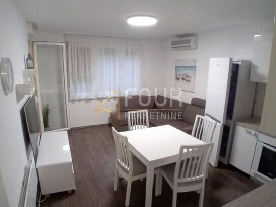 Wohnung Drenova, Rijeka, 53,96m2