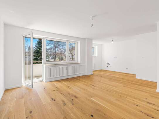 HEGERICH: Modern wohnen in Haar: Komplett renovierte 3-Zimmer-Wohnung mit Balkon!