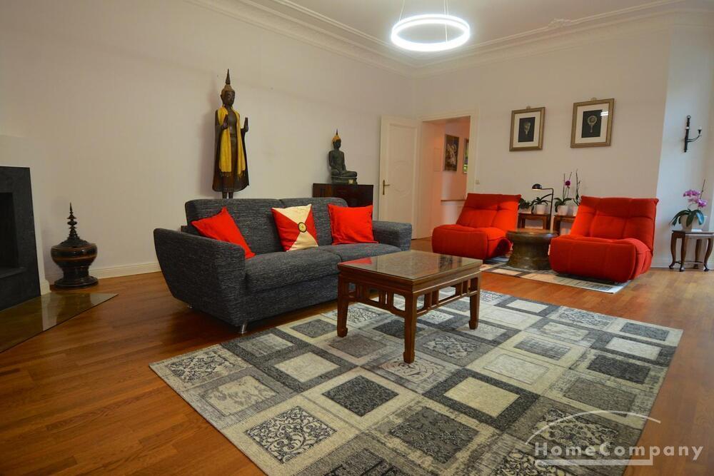 Sehr hochwertige 4 Zimmer Wohnung mit Garten - Foto 1