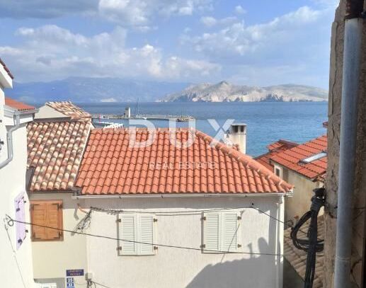 INSEL KRK, BAŠKA - Zweistöckige Wohnung in der Nähe des Meeres