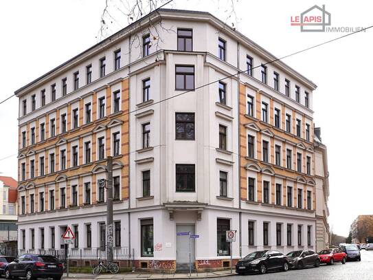 IDEAL F. STUDENTEN - GERÄUMIGE, RENOVIERTE U. WG-GEEIGNETE 3-RWG IM BELIEBTEN GRAPHISCHEN VIERTEL