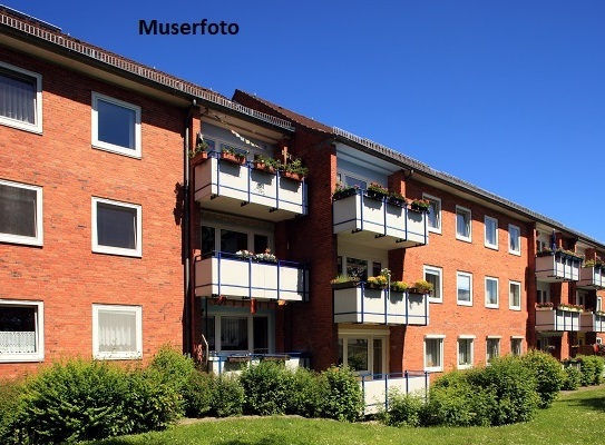 3-Zimmer-Wohnung mit Terrasse, Gartenanteil und Stellplatz