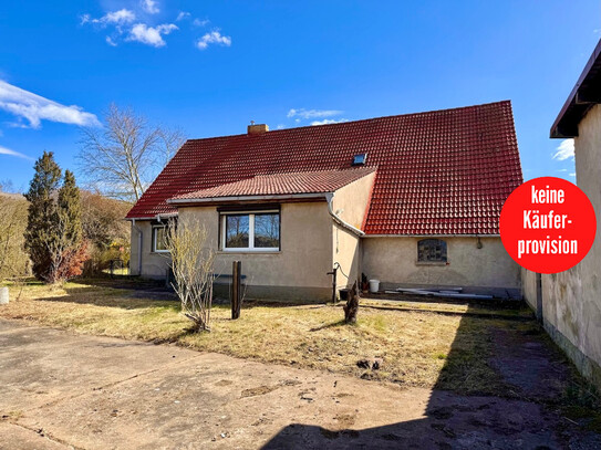 HORN IMMOBILIEN ++ Einfamilienhaus mit großem Grundstück dicht bei Pasewalk