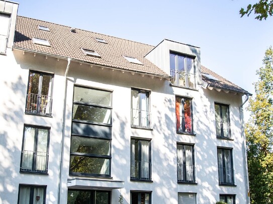 Moderne Maisonette Wohnung mit Aufzug in Düsseldorf-Unterbach....