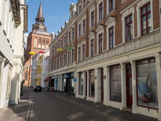 Top renovierte, moderne 2-Zi. Whg. Güstrow Zentrum | möbliert | EBK