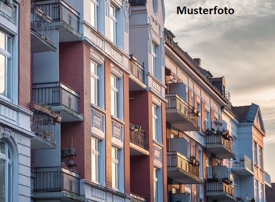 Modernes Einfamilienhaus mit Terrasse