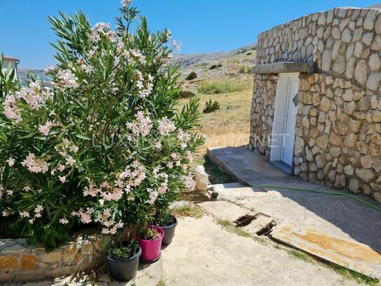 Atemberaubendes modernes Haus zum Verkauf in Pag, Kroatien