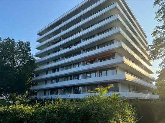 Gutgeschnitte 1-Raum-Wohnung mit Balkon und Einbauküche in Wiesbaden