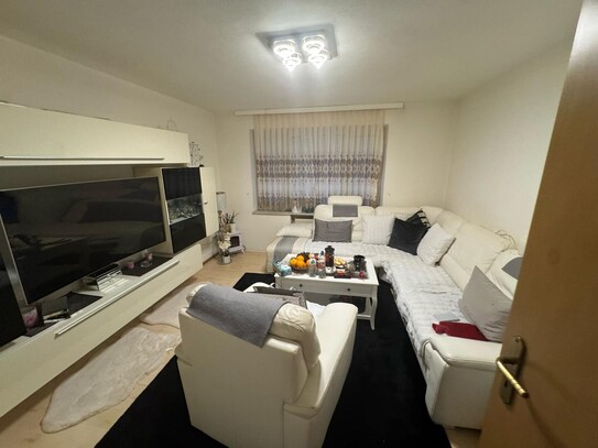 2,5-Zimmer Wohnung in bester Lage, Wohnfläche 52m² und 30m² Nutzfläche