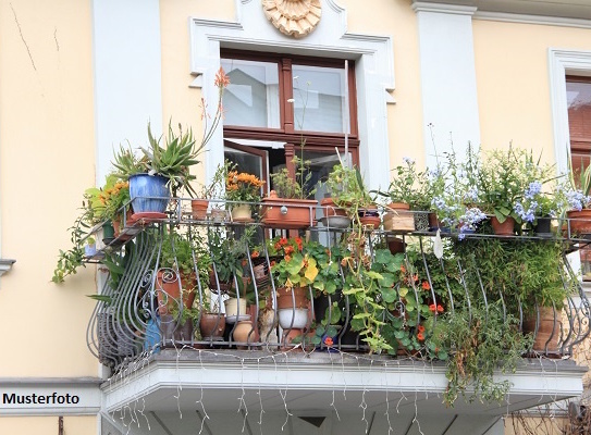 3-Zimmer-Wohnung mit Balkon und Stellplatz