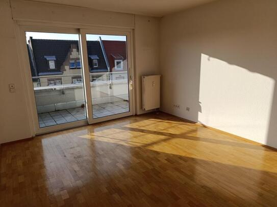 ObjNr:19645 - Lichtdurchflutete, freundliche 2 Zimmer - ETW mit Balkon in zentraler Lage von Mannheim - Lindenhof