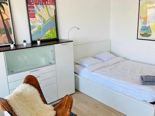 Helles, zentrales 1-Zimmer-Apartment über den Dächern Kölns in Sülz!