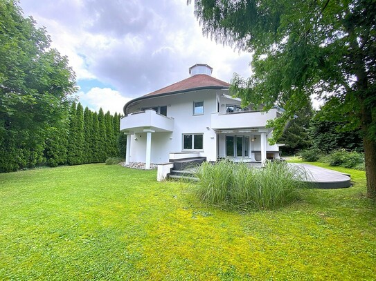 Märchenhafte Traum-Villa in sehr ruhiger Wohnlage