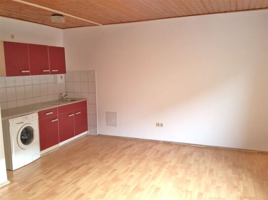 EUPORA® Immobilien:
Single-Wohnung in Göllheim.