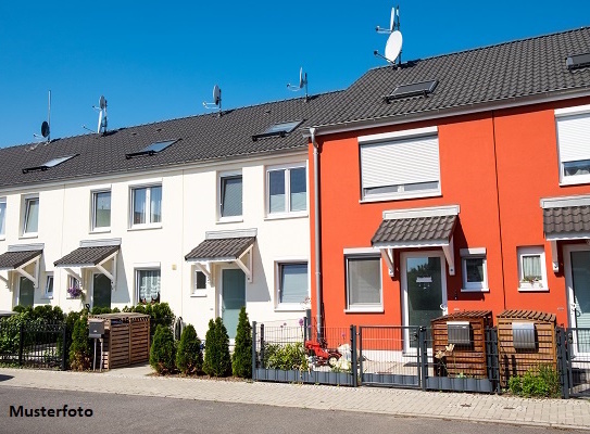 Einfamilien-Doppelhaushälfte, Terrasse, Garten