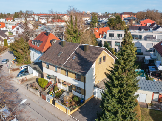 HEGERICH: Ihr neues Zuhause in Dachau-Doppelhaushälfte mit großem Garten in ruhiger, zentraler Lage