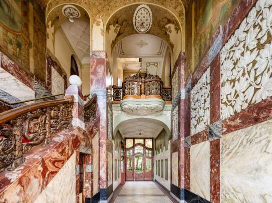 Helle Eigentumswohnung im eleganten Jugendstil-Altbau mit Balkon direkt am Stuttgarter Platz