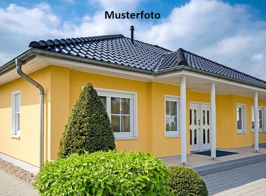 Doppelhaushälfte, Terrasse, Garten, Carport