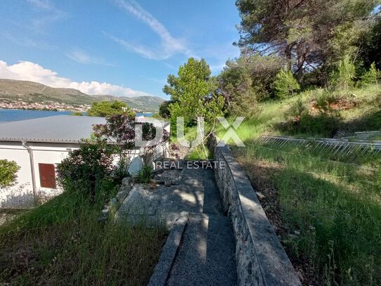 ŠIBENIK, GREBAŠTICA - Apartmenthaus mit Meerblick