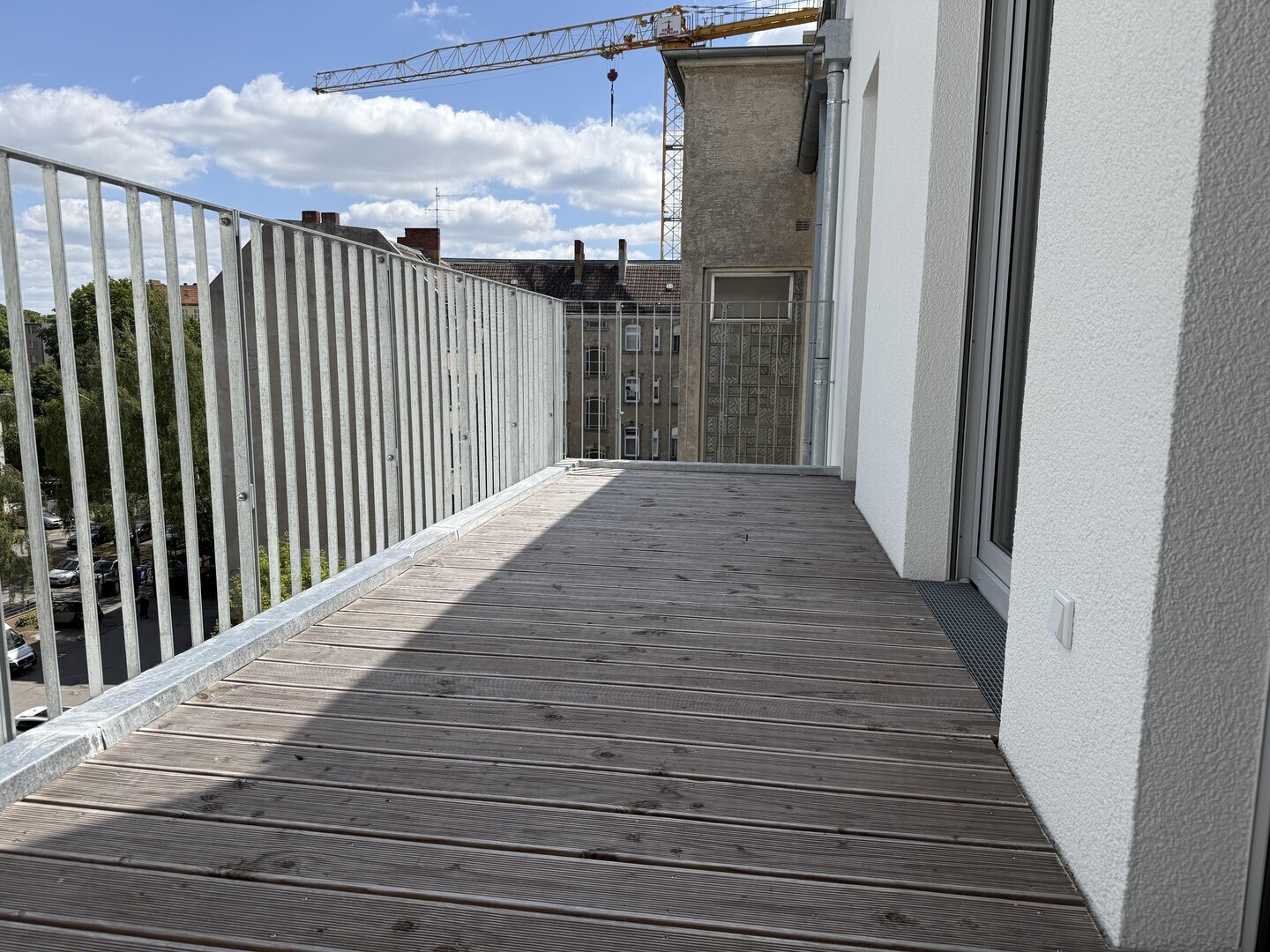 Tolle Wohnung mit großem Balkon - Photo 1