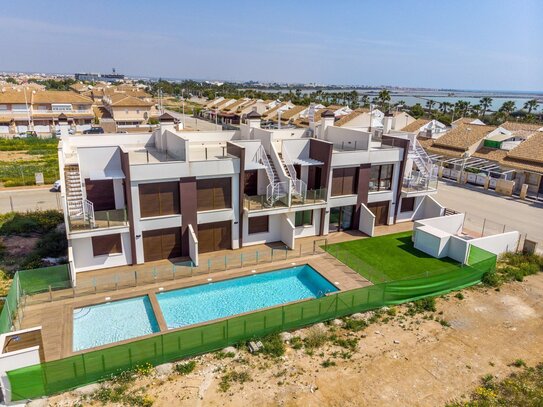 Beeindruckendes Penthouse mit herrlicher Aussicht direkt am Meer