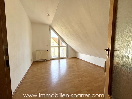 Helles 2-Zimmer-Apartment mit Balkon, zum Selbstbezug oder als Kapitalanlage