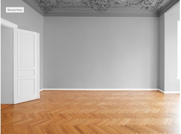 Etagenwohnung in 04177 Leipzig, Helmholtzstr.