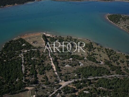 Grundstück Osor, Mali Lošinj, 7.000m2