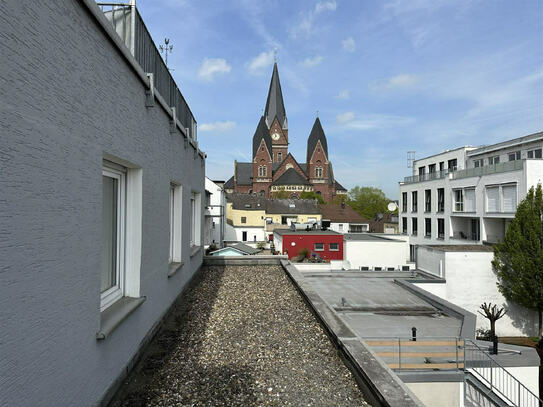 / Mittagspause mit Blick auf den Sauerländer Dom!