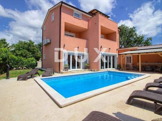 ISTRIA, MEDULIN Villa mit Pool 300 m vom Strand entfernt