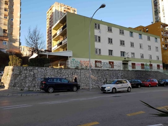 Verkauf, Rijeka, Zamet, Hotel im Umbau