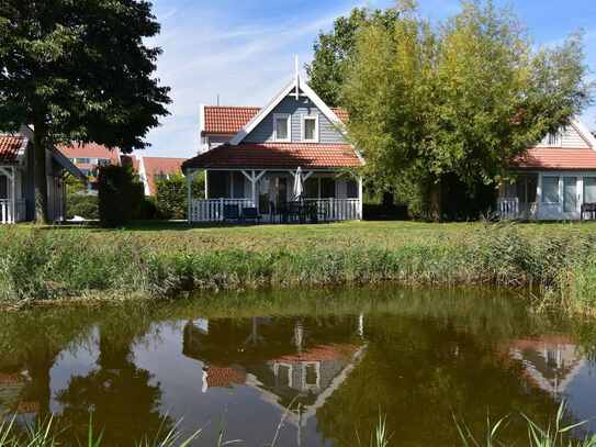 Ferienhaus am Wasser (2137)