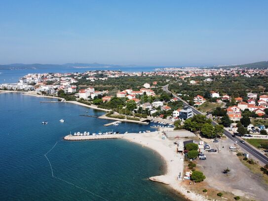 ZADAR, SUKOŠAN, Penthouse-Wohnung mit 3 Schlafzimmern und Badezimmern in einem herrlichen Neubau mit Meerblick