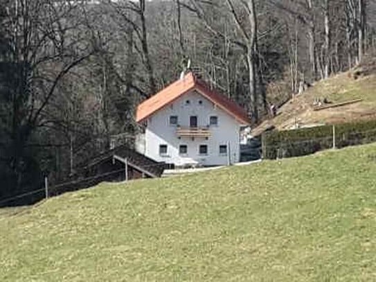 Einmalig Haus am Berg /Wald Selbstversorger?